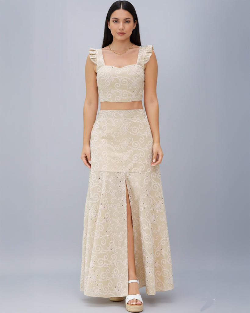SET FALDA Y TOP EN OJALILLO BEIGE